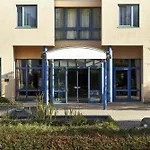 H+ 4* הנובר