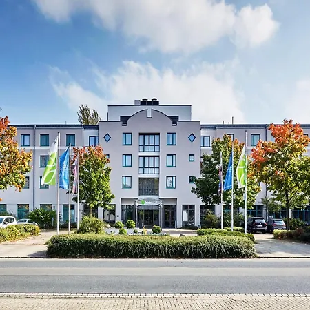 Sunday Hotel Hannover מלון 4*