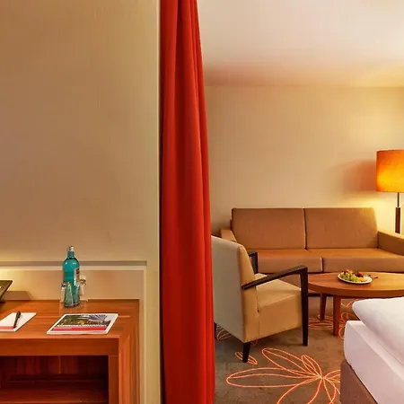 מלון Sunday Hotel Hannover 4*