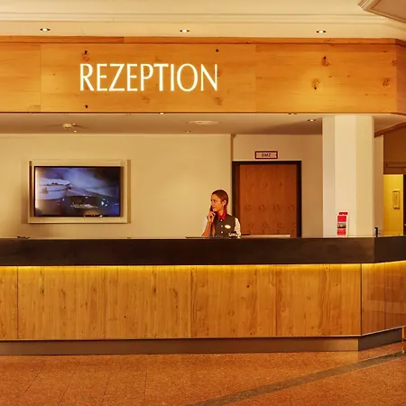 Hotel H+ 4*